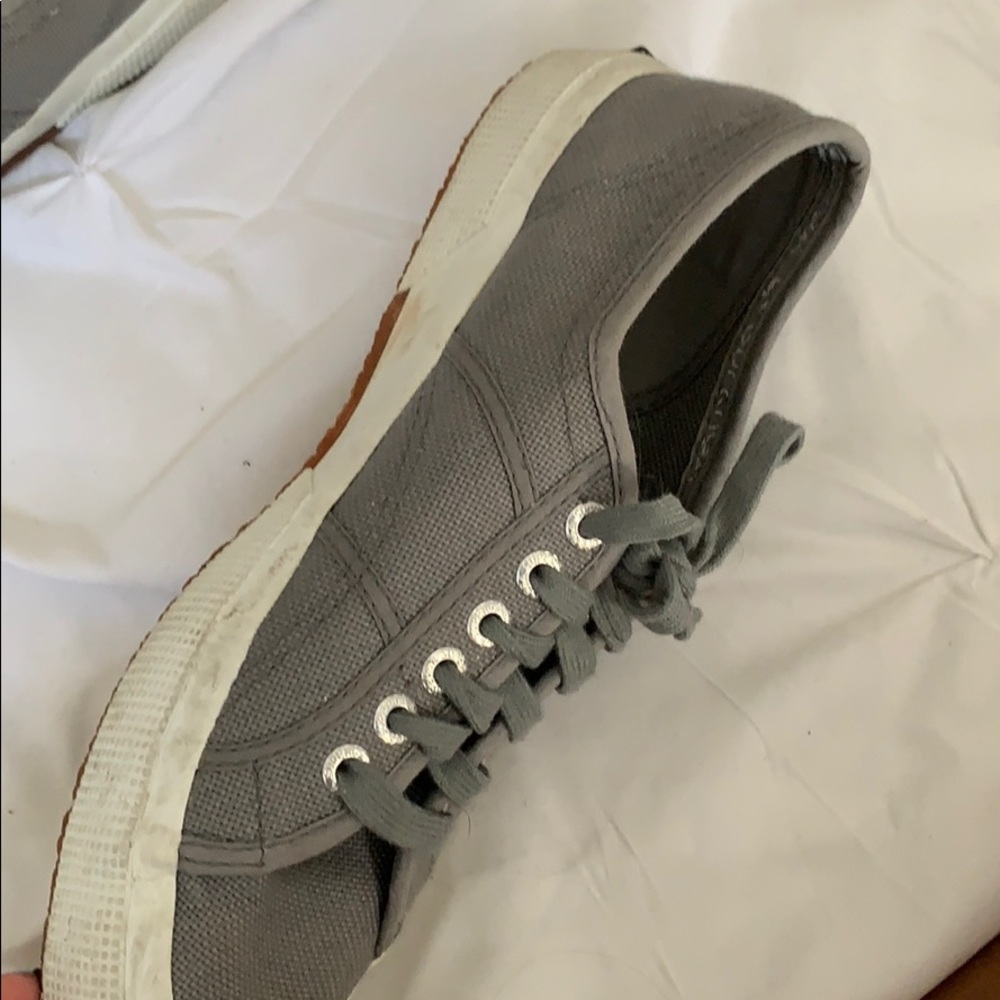 Gray Supergas - image 3